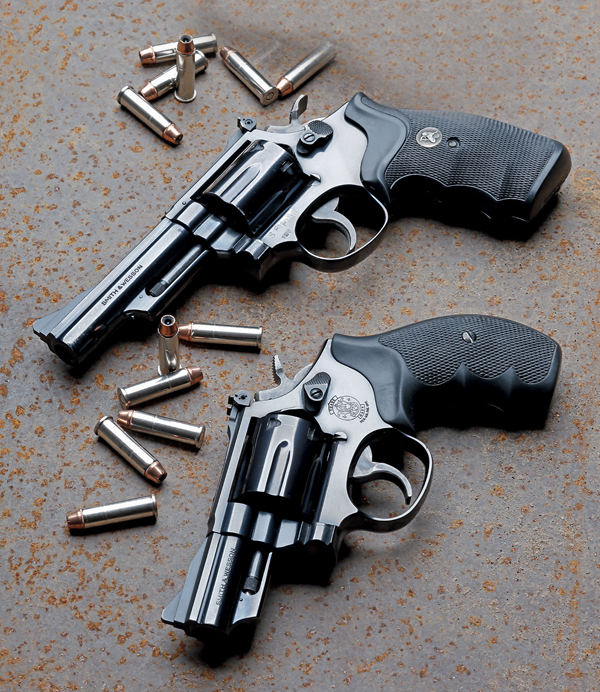 smith-und-wesson: Test: Revolver SMITH & WESSON M19 Combat