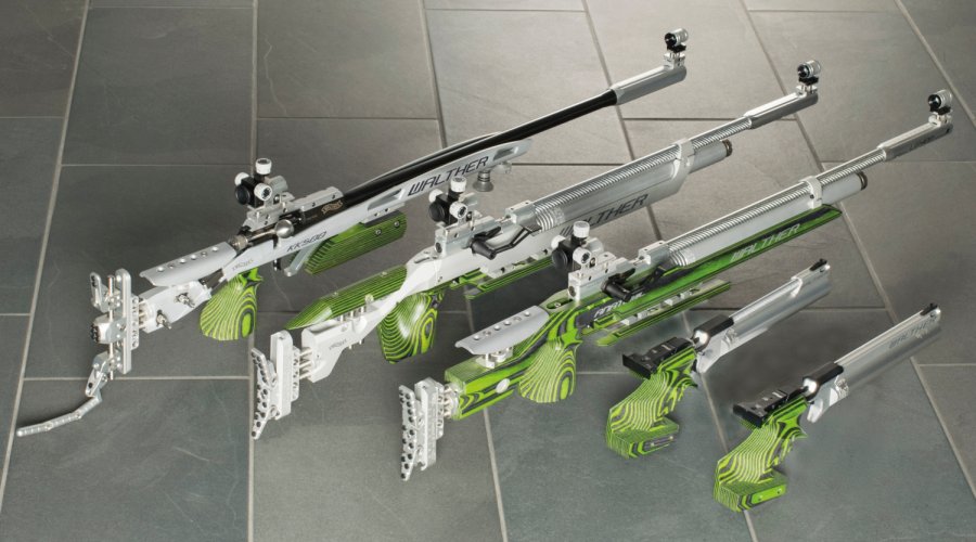 WALTHER "Green Pepper" Waffen aneinander gereiht