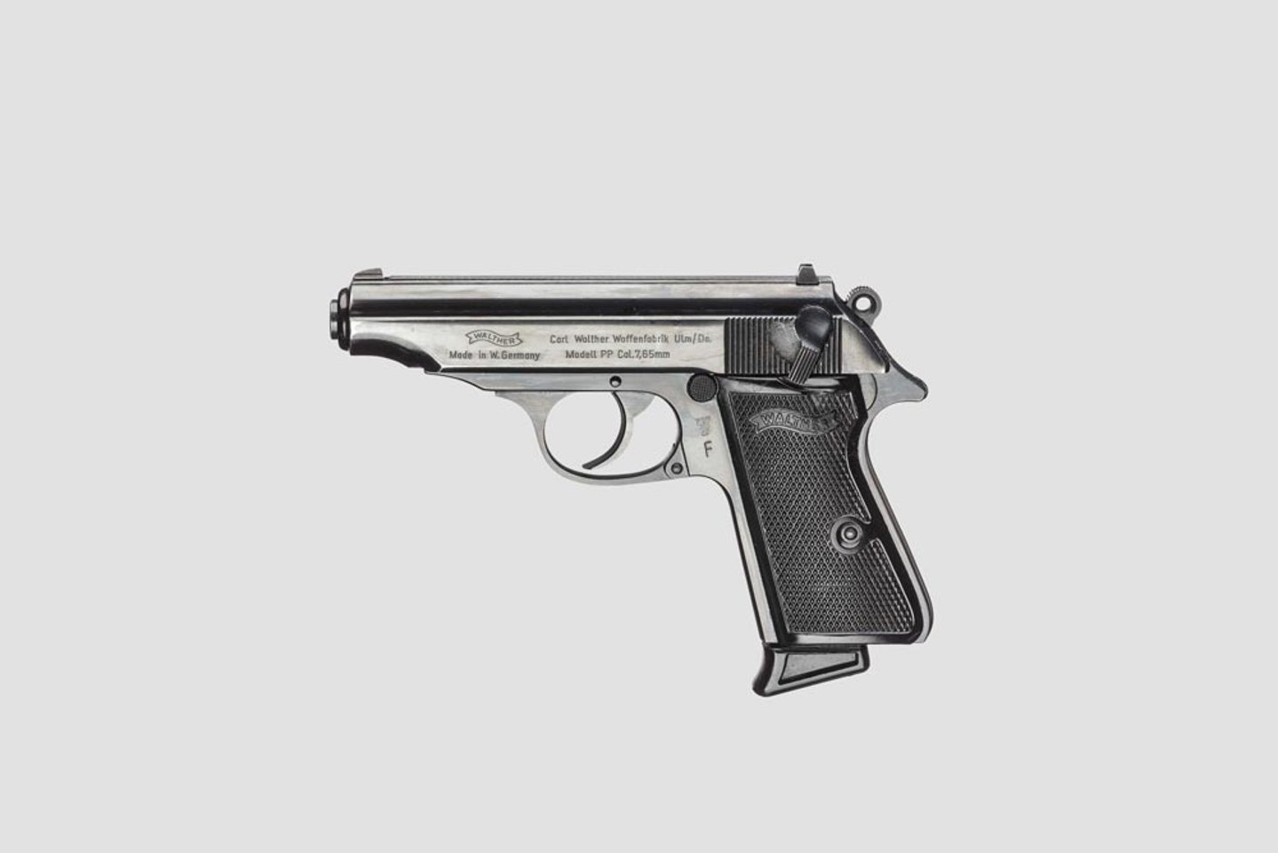 Deutsche Waffengeschichte: Historie der Polizeipistole WALTHER PP Polizeipistole WALTHER PP im Kaliber 7,65 mm Browning aus Frankfurt, Hessen
