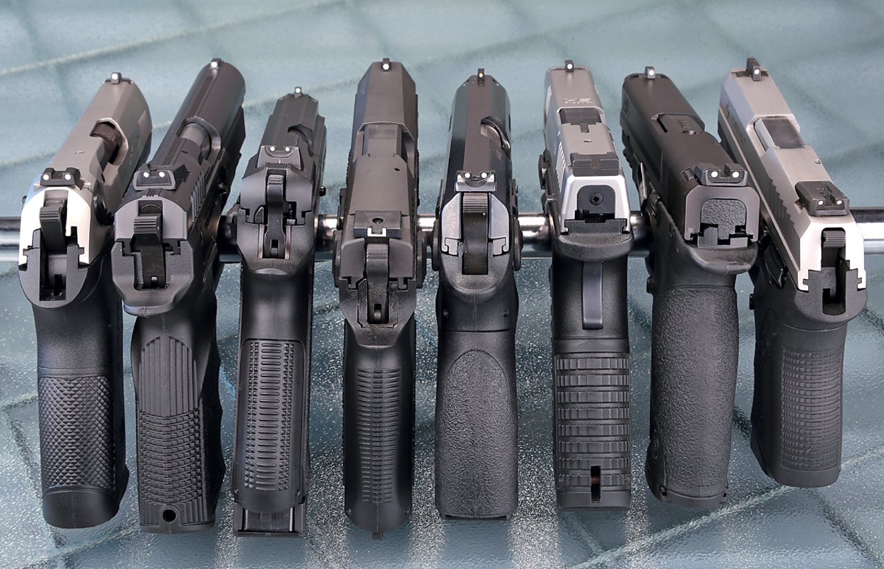 Test Acht Pistolen im Kaliber 9 mm Luger