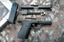 Test: STRYK B von Arsenal Firearms Zerlegte Pistole STRYK B