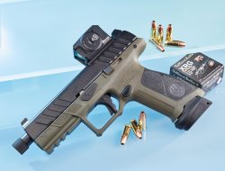 Beretta APX A1 Tactical in Kaliber 9 mm Luger im Test – was kann die verbesserte Selbstladepistole? Beretta APX A1 komplett von links.