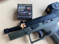 Beretta APX A1 Tactical in Kaliber 9 mm Luger im Test – was kann die verbesserte Selbstladepistole? Abgefeuertes Geschoss aus der Beretta APX A1 Tactical.