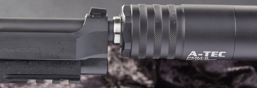 Beretta M9A3: Detal des Mündungsgewindes mit aufgeschraubtem A-Tec PMM 6.