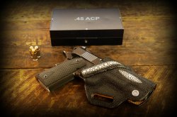 Cabot Guns "Black Diamond" - 1911er Pistole in .45 ACP Pistole im Kaliber .45 ACP mit Holster