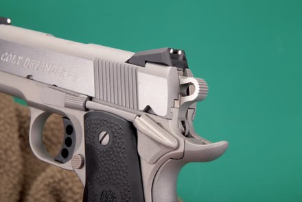 Test: Colt Defender in 9 mm Luger Test: Colt Defender in 9 mm Luger
