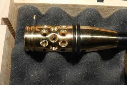 Test: Customizing Crosman 2240 Luftpistole Luftpistole Crosman 2240 mit Messing-Laufhalter und Verschluss-Schraube