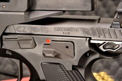 CZ 75 TS Czechmate: IPSC-Pistole für Open Division und Limited CZ 75 TS Czechmate: IPSC-Pistole für Open Division und Limited