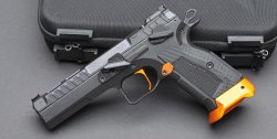 CZ Tactical Sports (TS)3 Orange in 9 mm Luger: Neuste Variante der sportlichen Ganzmetallpistole im Test
