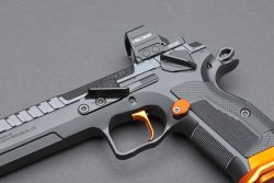 CZ Tactical Sports (TS)3 Orange in 9 mm Luger: Neuste Variante der sportlichen Ganzmetallpistole im Test