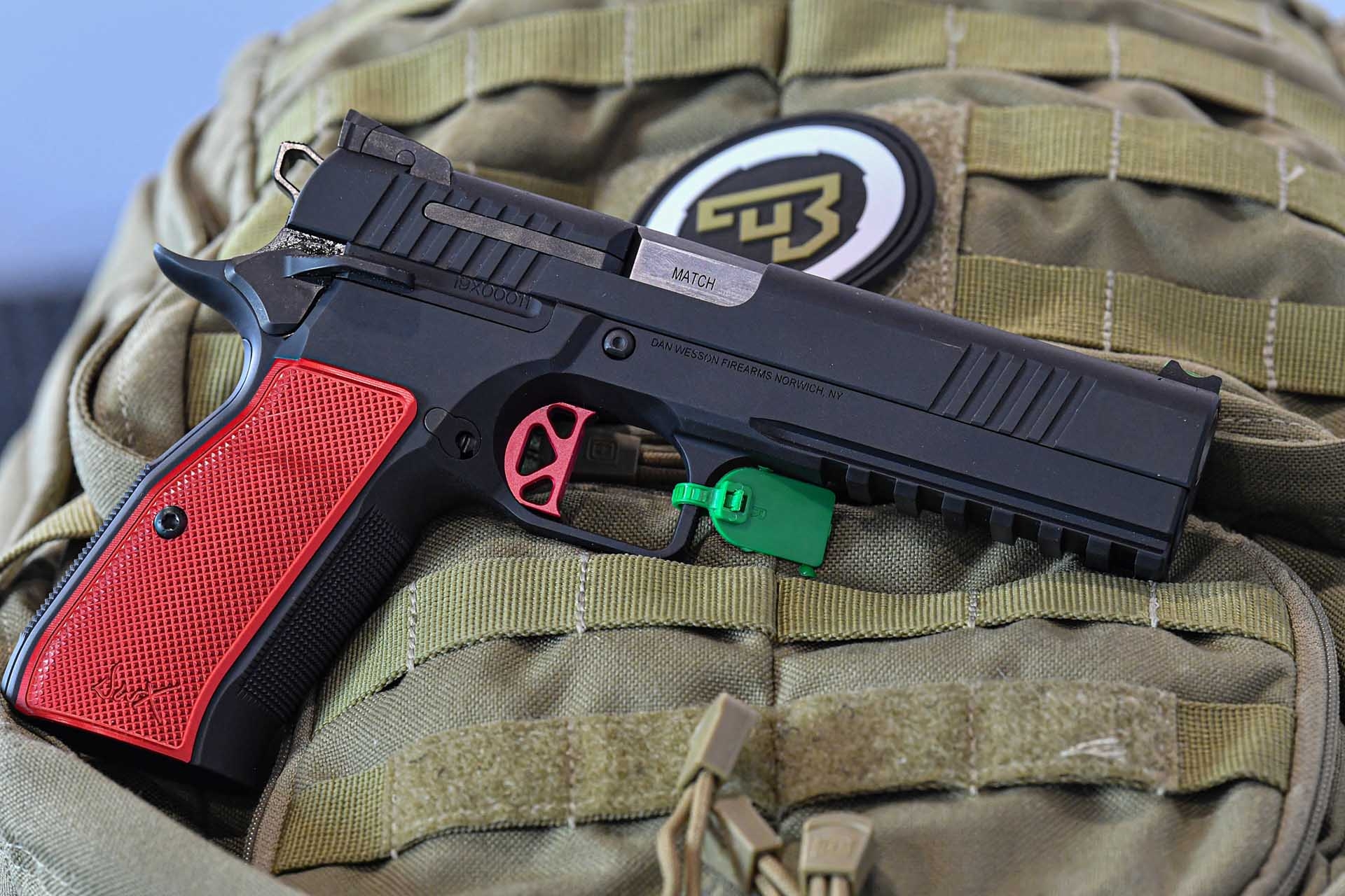 ceska-zbrojovka: Dan Wesson DWX: die neue CZ 75-Pistole mit 1911er Single-Action-Abzug