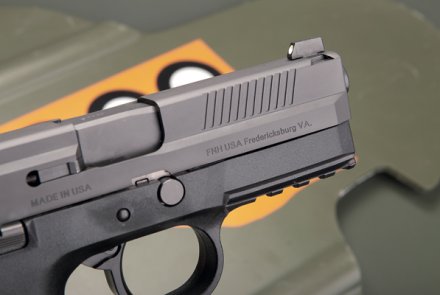Test: FN America FNX-9 in 9 mm Luger Test: FN America FNX-9 in 9 mm Luger
