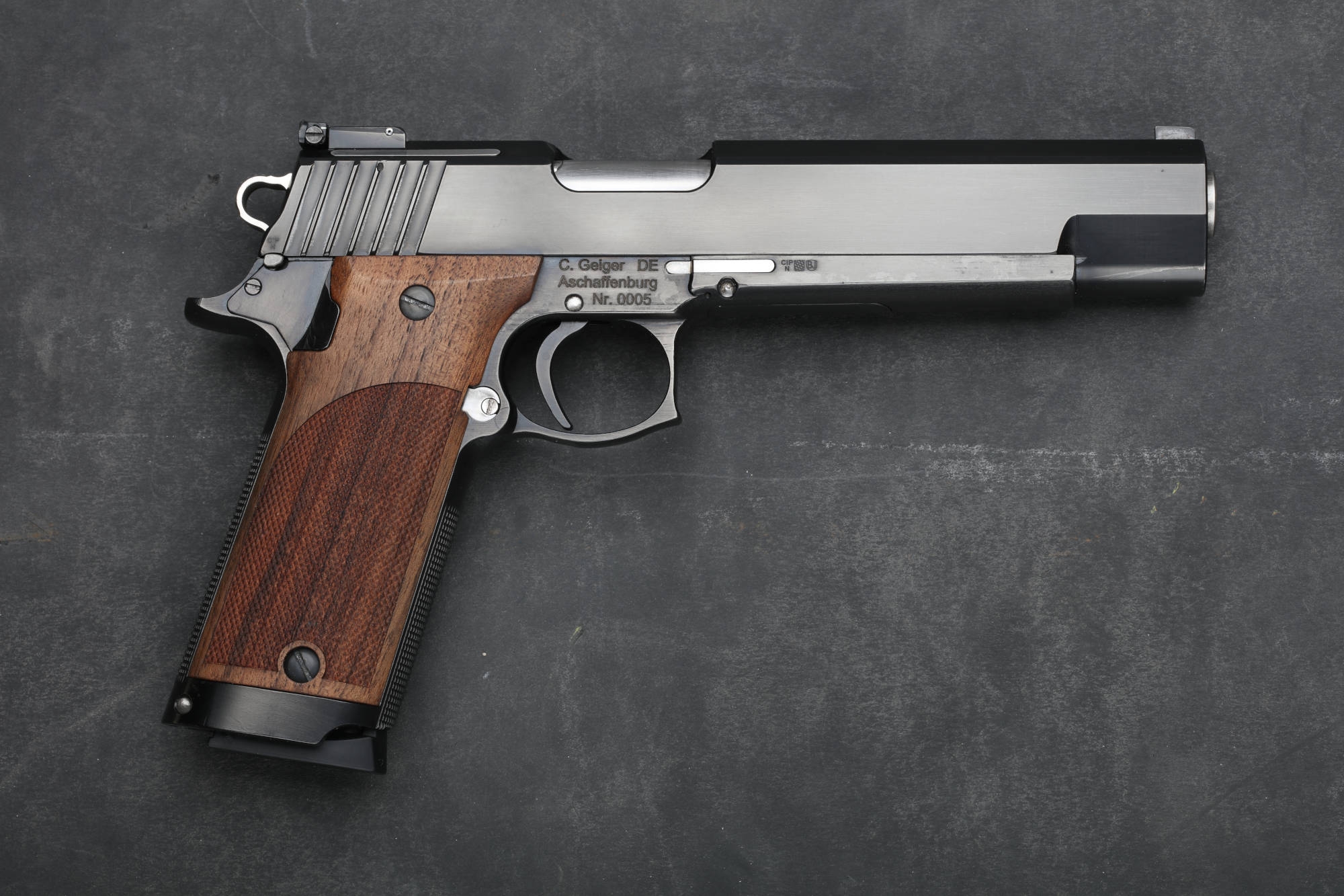 pistole: Test: Die Geiger Rollenverschluss-Pistole − wie gut ist die Pistole aus der Manufaktur von Clemens Geiger?