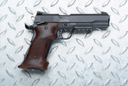 German Sport Guns 1911er in .22 Long Rifle Target Modell von rechts