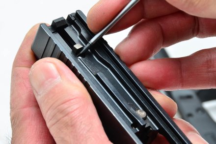 GLOCK 17: Vollständige Zerlegung GLOCK 17: Vollständige Zerlegung