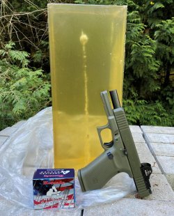 Selbstladepistolen in 10 mm Auto im Test: GLOCK 20, SIG Sauer P320 XTEN und S&W M&P 2.0 155 gr Hornady American Gunner in Clear Ballistics.