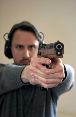 Großkaliber-Sportpistolen für Einsteiger: Worauf kommt es an? Großkaliber Sportpistolen Tanfoglio Stock III Xtreme in 9x19mm