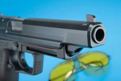 Test: Heckler & Koch USP Elite im Kaliber .45 ACP Schlittenfront der Heckler & Koch USP Elite