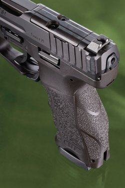 Getestet: Die Heckler & Koch SFP9 OR in 9 mm Luger Griff und Visier der SFP9.
