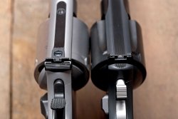 Revolvergleich: Korth National Standard vs. Smith & Wesson M686 International Kimme der Revolver Korth National Standard und S&W M686