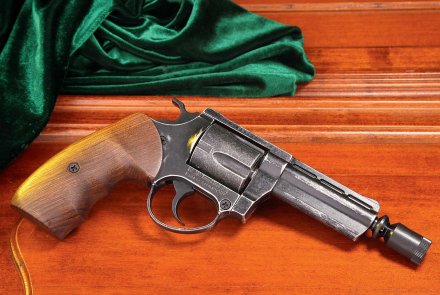 Melcher ME 38 Magnum Schreckschussrevolver im Test Melcher ME 38 Magnum Schreckschussrevolver mit Antik-Look im Kaliber .380 R.K.