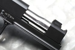 Nighthawk Custom 1911- und 2011er: Die Pistolen Agent 2 in .45 ACP und TRS Comp in 9 mm Luger im Test Komenpastor der TRS Comp im Detail.