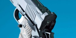 Test: Nighthawk Custom Chris Costa Recon Pistole Der Schlitten der Nighthawk Custom Chris Costa Recon