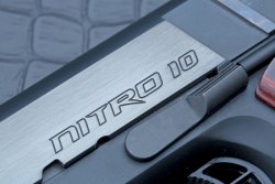 Pistole STI 1911 Nitro in 10 mm Auto Pistole STI 1911 Nitro in 10 mm Auto