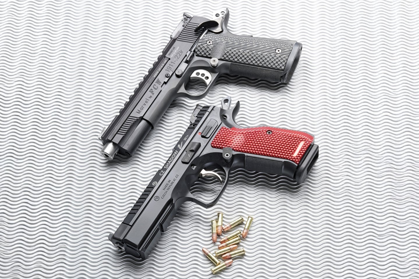 Wechselsysteme .22 l.r. im Test: Marvel Precision für 1911 und CZ Kadet für CZ Shadow 2 Oben Marvel Precision für 1911 und unten CZ Kadet für CZ Shadow 2.