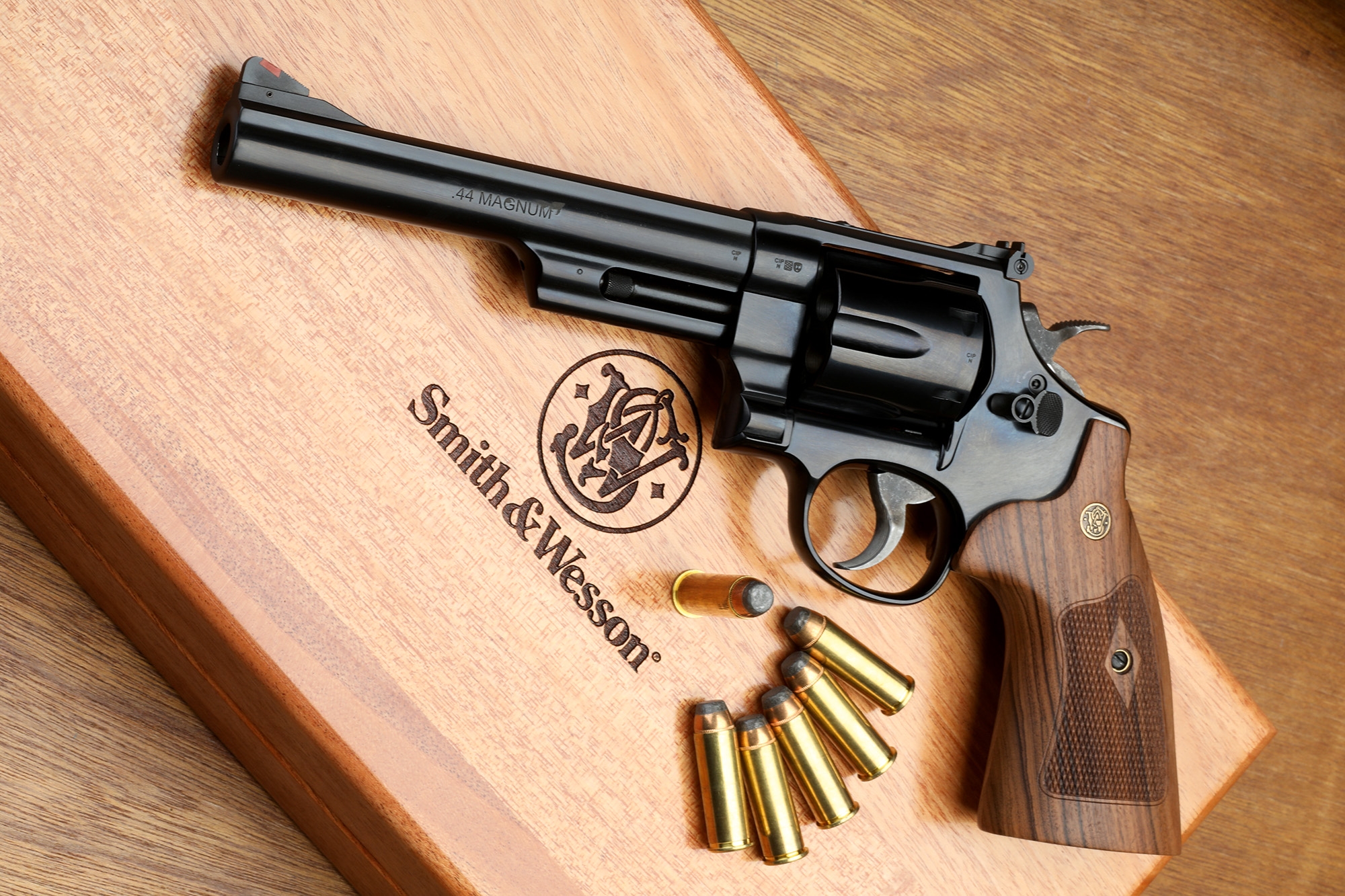 waimex: Der S&W M29 Classic Series in .44 Magnum kommt über WAIMEX in den Fachhandel − hier der Praxistest dazu  
