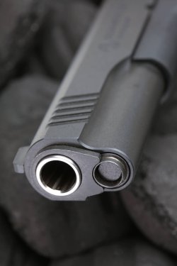 Schmeisser 1911 Hugo 6": Die neue Longslide-Variante in 9 mm Luger und .45 ACP – wir haben sie bereits getestet! Laufführungsbuchse Schmeisser 1911 Hugo 6"