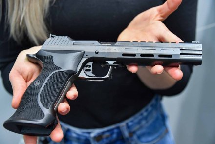 SIG Sauer Mastershop P210 Skeleton Sportumbau der Dienstpistole.