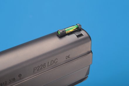 Seitlich verschiebbares Korn der SIG Sauer P 226 LDC Seitlich verschiebbares Korn der SIG Sauer P 226 LDC