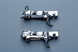 600-05-2015-SIG-Sauer-P320-Compact-in-9mm-Luger-unten-und-P250-oben-Abzugssystem.JPG
