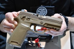 SIG Sauer XM17 Pistolen für US-Army SIG Sauer XM17: neue Pistole für US-Army