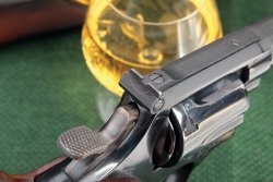 Mikrometervisier Smith & Wesson Model 14 Visierung in Rahmenbrücke eingelassen