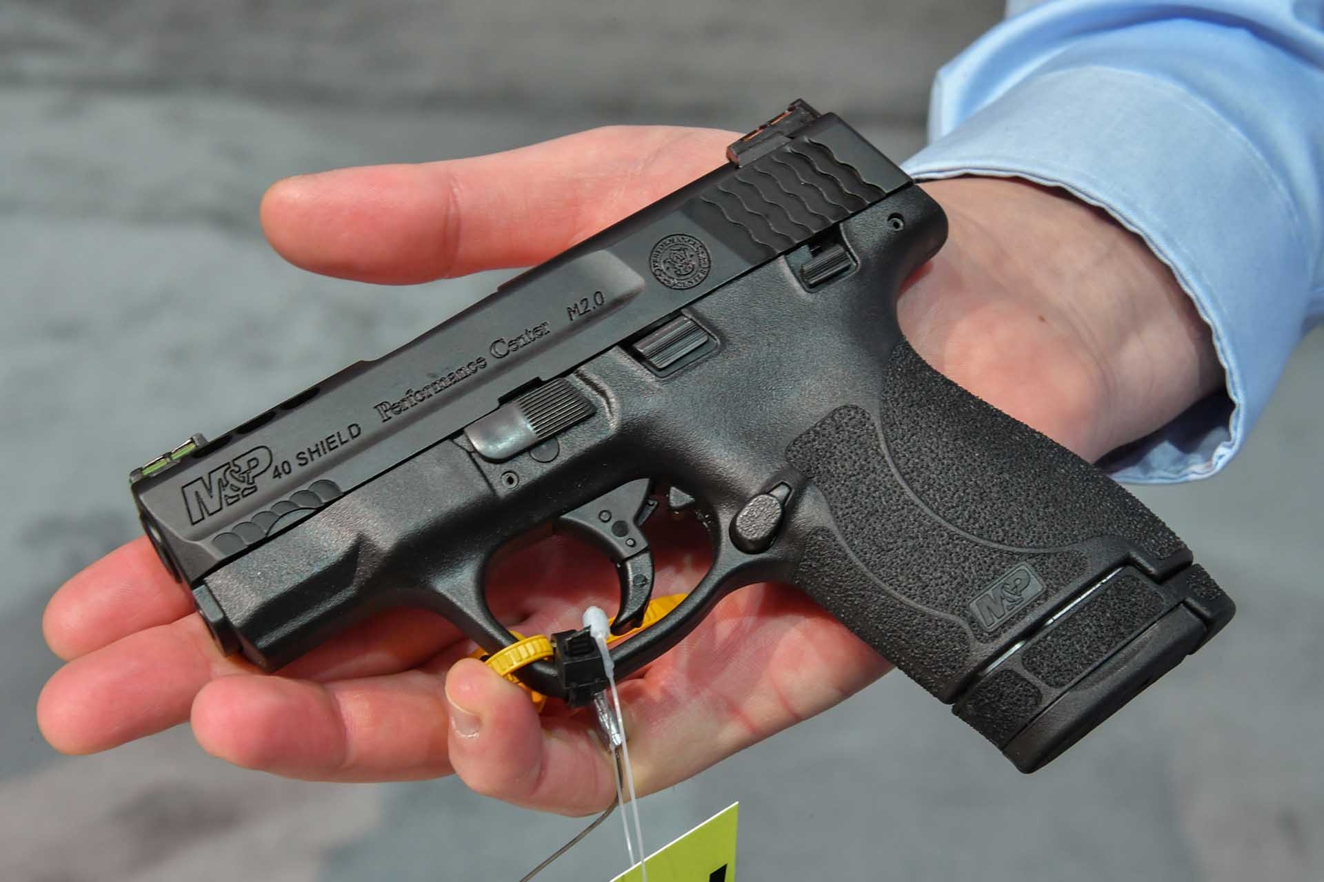 smith-und-wesson: Smith & Wesson Performance Center Ported M&P40 Shield 