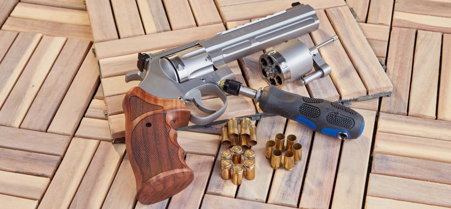 B&H Waffenhandel exklusiv: Spohr Modell 286 Competition in .357 Magnum, .38 Special und 9 mm Luger im Test Trommelachse des Spohr 286.