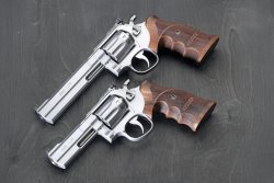 Premium-Kleinkaliberrevolver im Test: Spohr L562 im Kaliber .22 l.r. in 4- und 6-Zoll