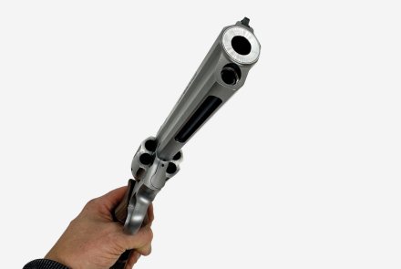 Edler Revolver im ausführlichen Test: Spohr N670 Standard 6.5 im Kaliber .44 Magnum Edler Revolver im ausführlichen Test: Spohr N670 Standard 6.5 im Kaliber .44 Magnum