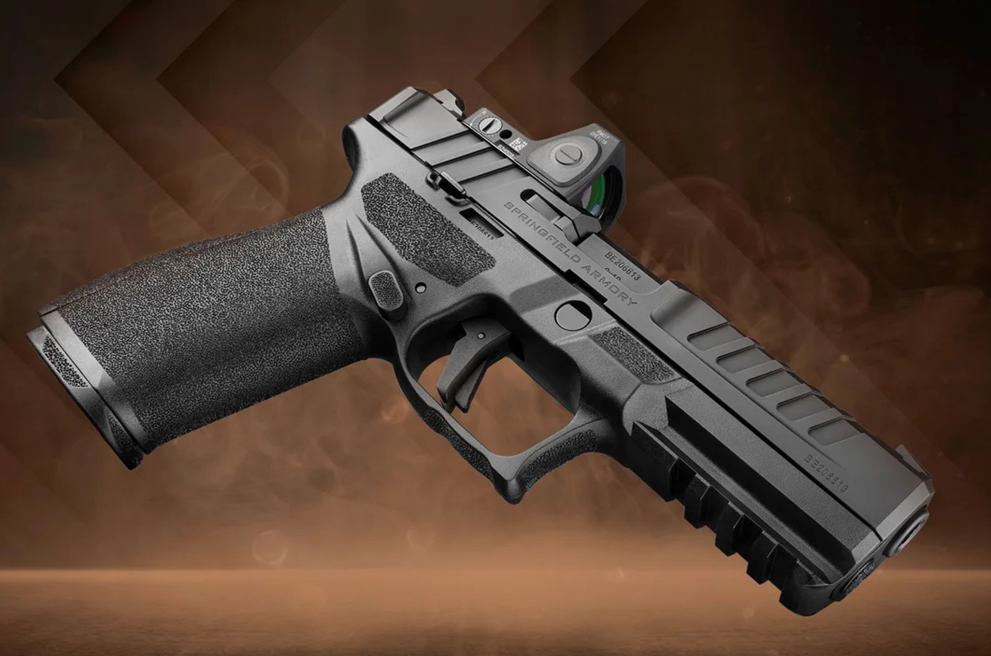 Springfield Armory bringt die Echelon auf den US-Markt und will damit den "neuen Standard für Dienstpistolen" setzen Spring Field Armory lanciert mit der Baureihe Echelon eine neue Dienstpistolenfamilie in 9 mm Luger.