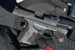 Taschenpistole Springfield Armory XD-S Mod.2 in neuem Kaliber .45 ACP Taschenpistole XD-S Mod.2 von Springfield Armory mit offenem Verschluss