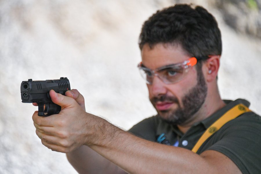 Neuvorstellung Ganzmetallpistolen in 9 mm Luger: Die Steyr Arms ATd und ATc Die Steyr ATd Standard in 9 mm Luger.