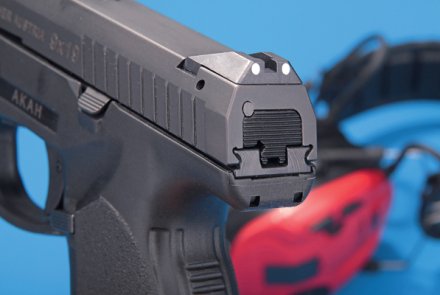 Steyr L9-A1 in 9 mm Luger mit verschiebbarer Kimme Steyr L9-A1 in 9 mm Luger mit verschiebbarer Kimme
