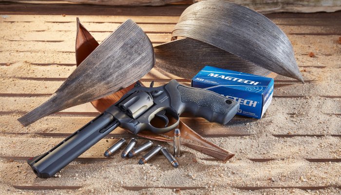 taurus: Praxistest: Der 6-Zoll-Taurus Sportrevolver Modell 689, in Kaliber .357 Magnum - jetzt im Vertrieb von Frankonia