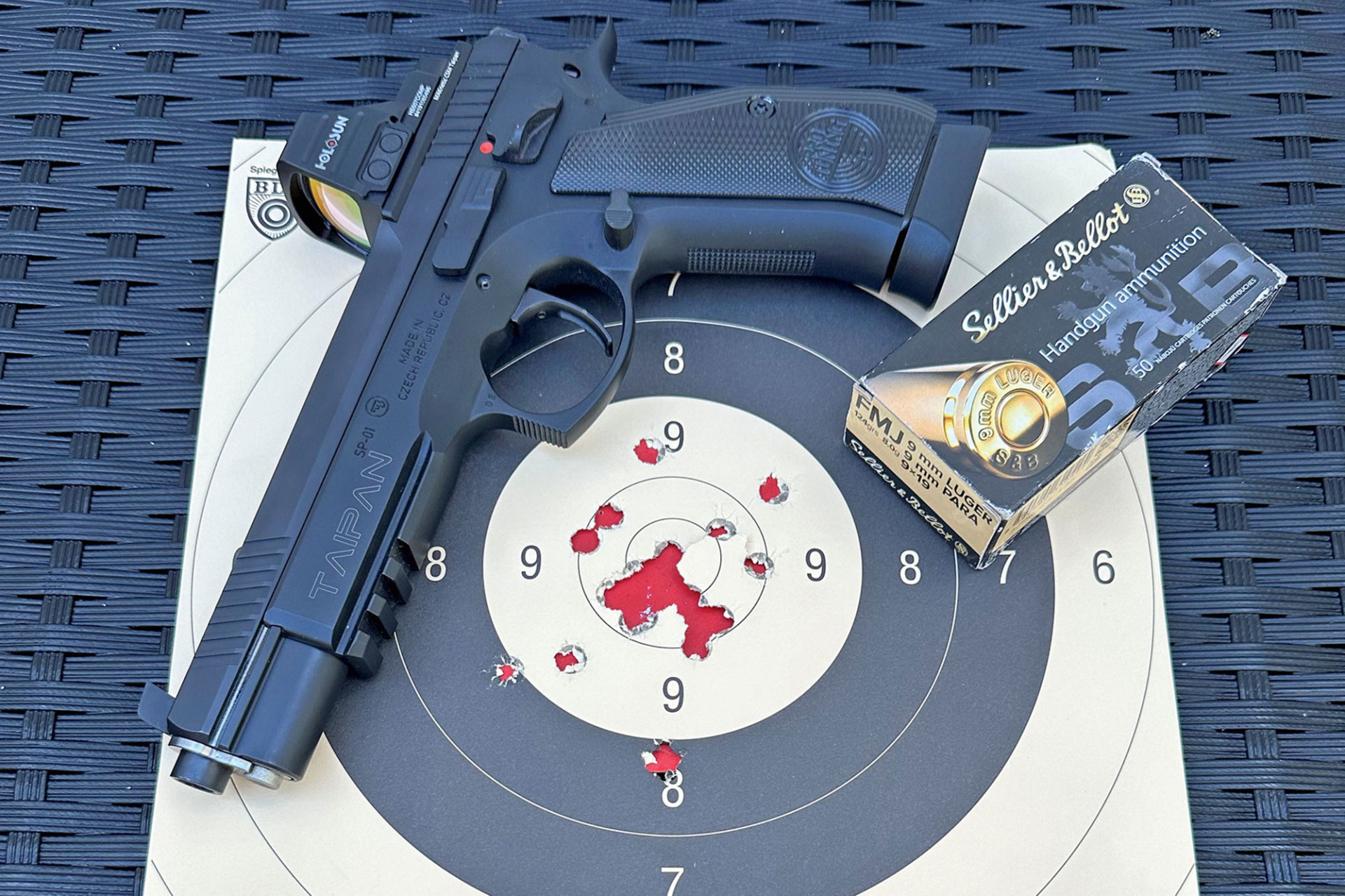 frankonia: Praxis-Check der 9-mm-Matchpistole Pro Tuning Taipan OR von Frankonia und die Detailvorstellung im Video frankonia: Praxis-Check der 9-mm-Matchpistole Pro Tuning Taipan OR von Frankonia und die Detailvorstellung im Video