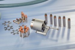 Neue Revolver exklusiv bei B&H: Spohr 283 Carry und 286 Universal − was leisten die .357er für Jagd und Sport im Test?  Mit der Wechseltrommel in 9 mm Luger werden 5 Full Moon Clips geliefert.