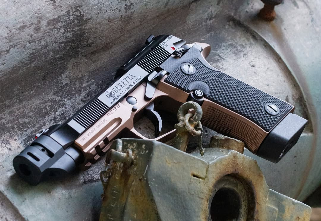 beretta: Beretta 80X Cheetah Tactical Special Edition − eine neue Variante der kompakten Holsterpistole mit Kompensator