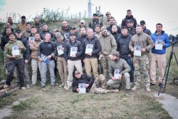 3. International Bodyguard Conference 2018 Gruppenbild der Teilnehmer mit ihren Zertifikaten.