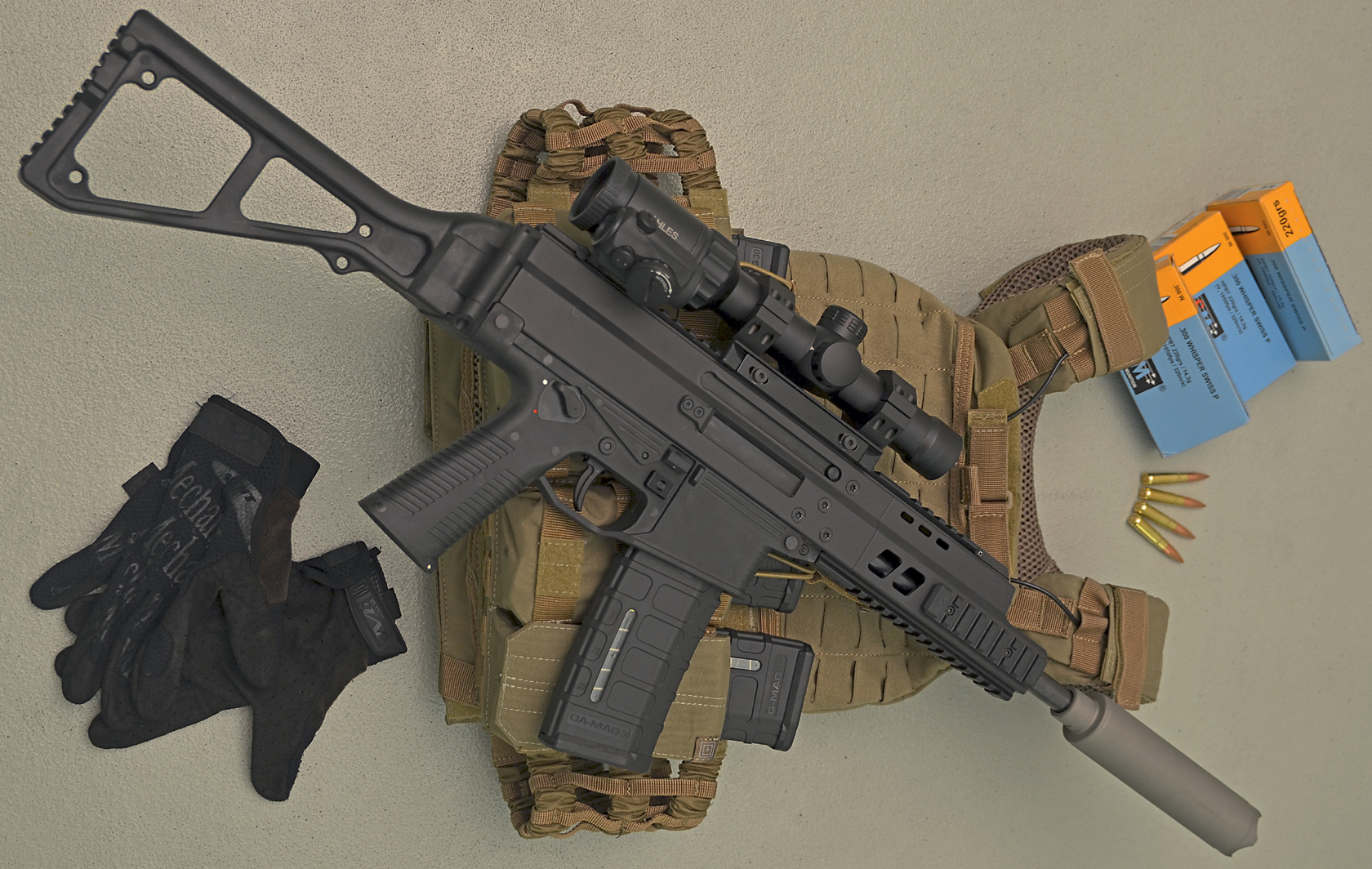 brugger-thomet: B&T APC300 mit der Spezialpatrone .300 WHISPER von RUAG brugger-thomet: B&T APC300 mit der Spezialpatrone .300 WHISPER von RUAG